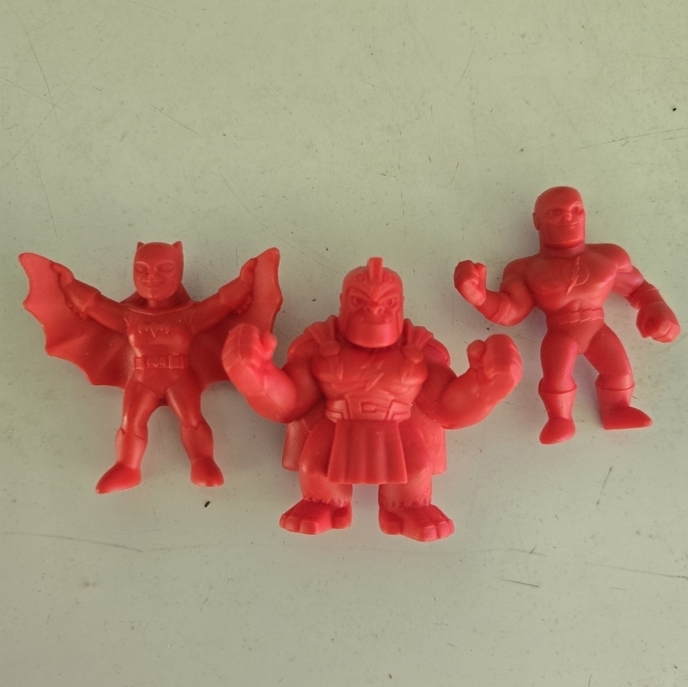 Wendy's DC Comics Superheroes Heroes Action Figures
